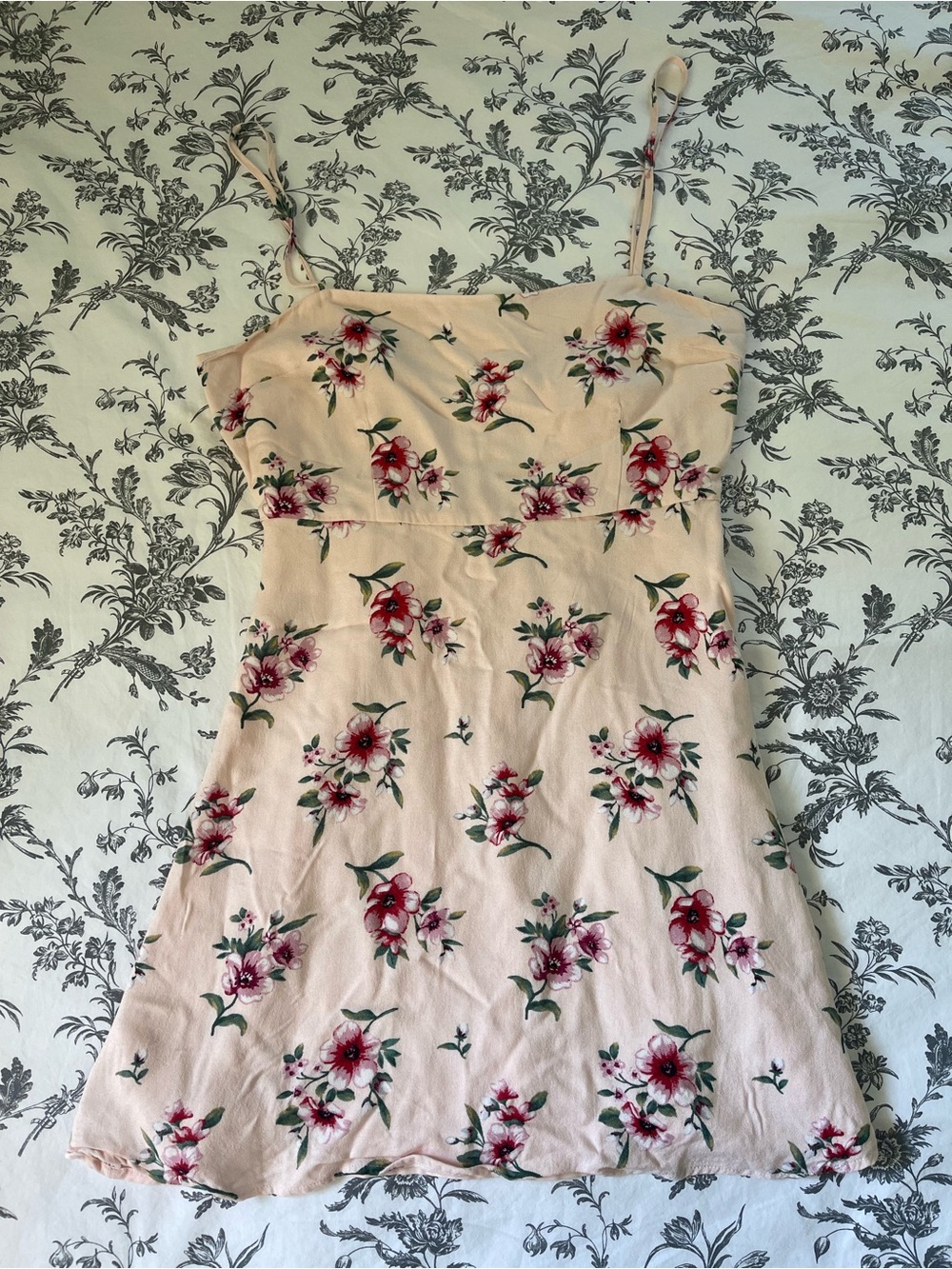 Forever 21 Pink Floral Mini Dress